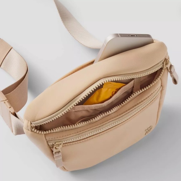 All in Motion Beige Belt Bag - Picture 3 of 6